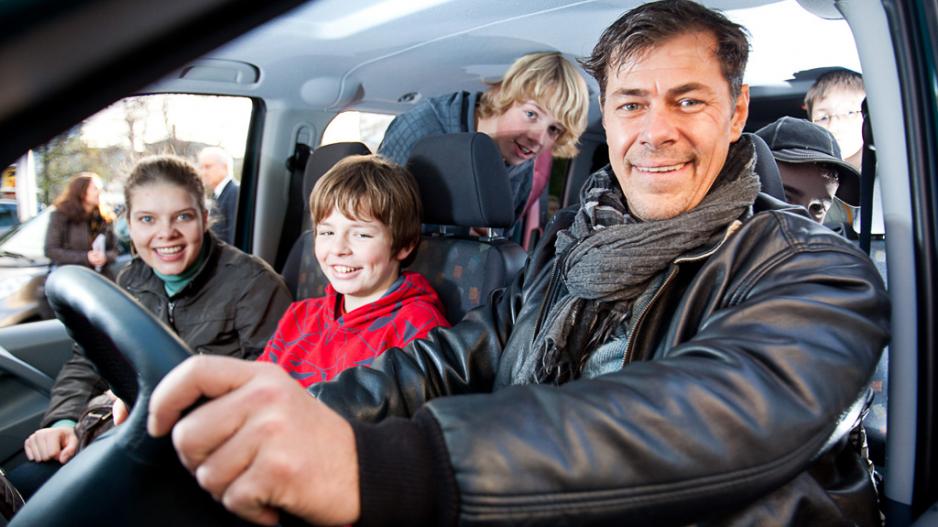 Neues Fahrzeug für das Kinderhospiz Sonnenhof